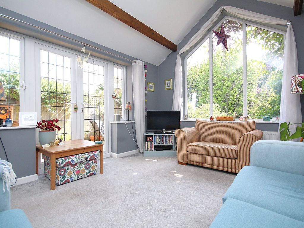 Property photo 3 of 28