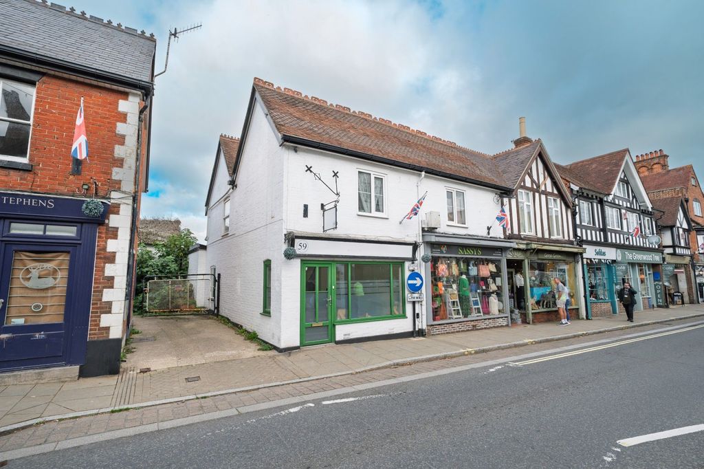 Property photo 1 of 10