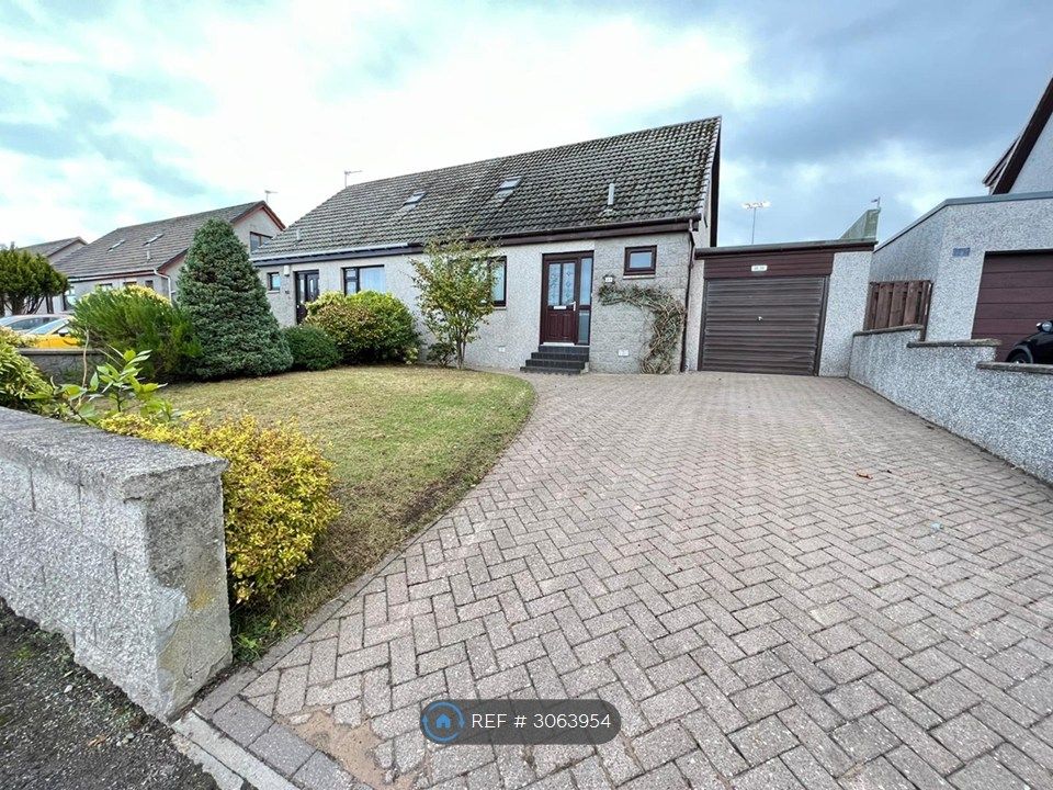 Property photo 1 of 26