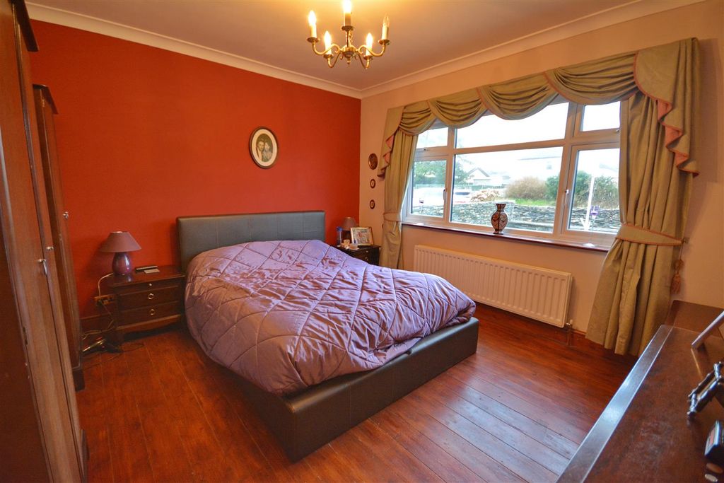 Additional image 20 of 4 bed detached bungalow for saleMorfa Bychan, Porthmadog, Gwynedd LL49
