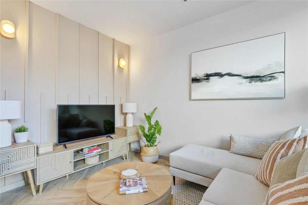 Property photo 3 of 6 Picture No. 09