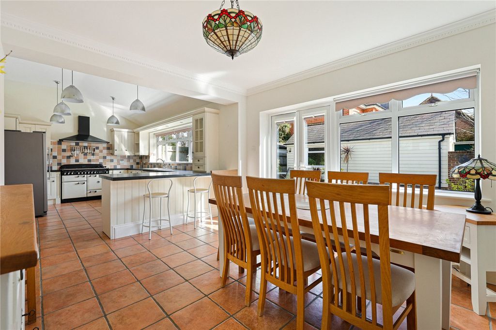 Property photo 3 of 35 Picture 3