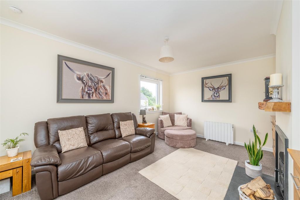 Property photo 3 of 13 4_Cheviot_Road-03.Jpg