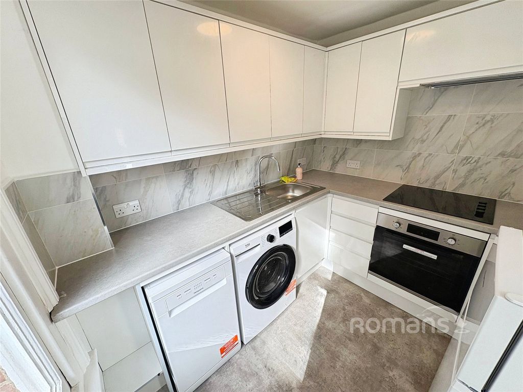 Property photo 3 of 10 Picture No. 03