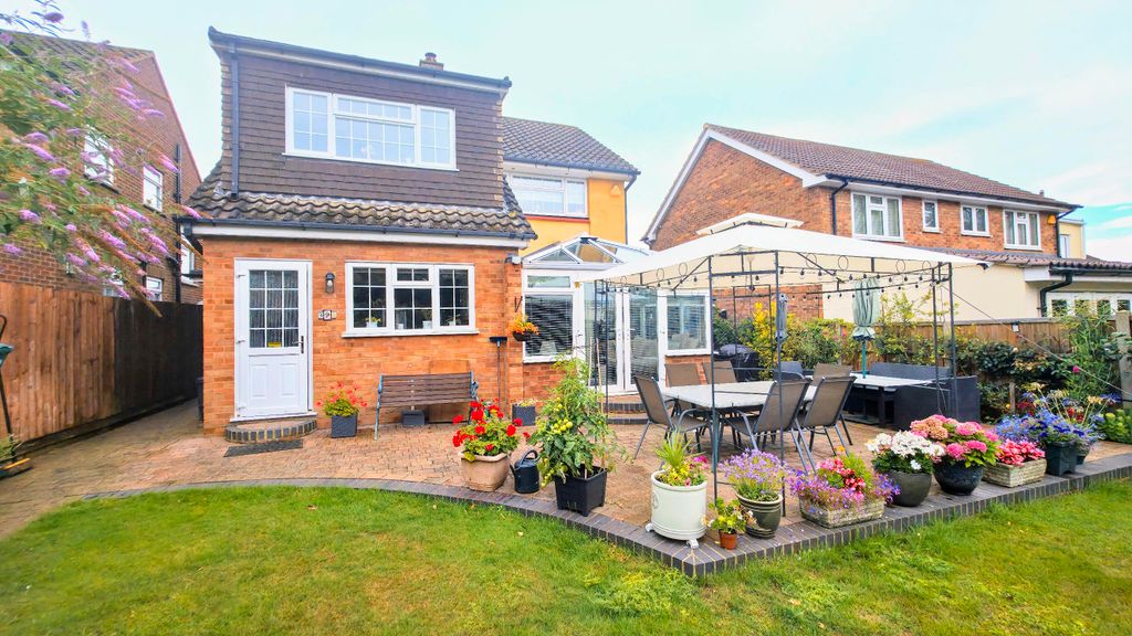 Property photo 1 of 36 Rear Garden