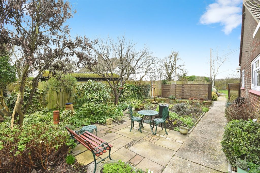 Property photo 3 of 29