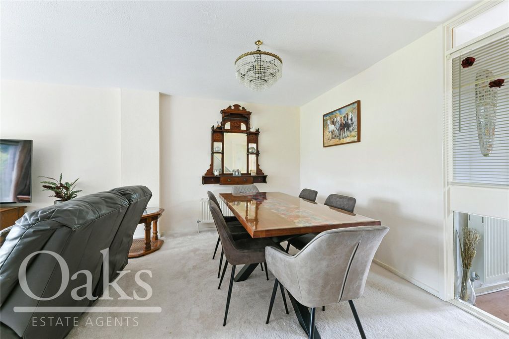 Property photo 3 of 16 Picture No. 10