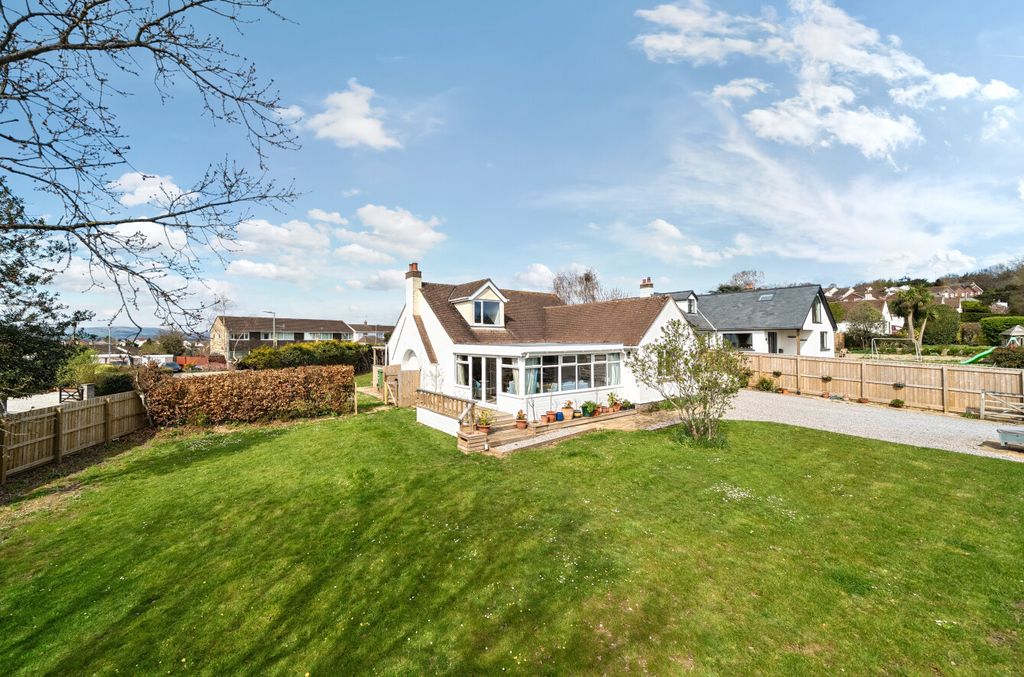 Property photo 1 of 26 1436111-2-69Cbfde...