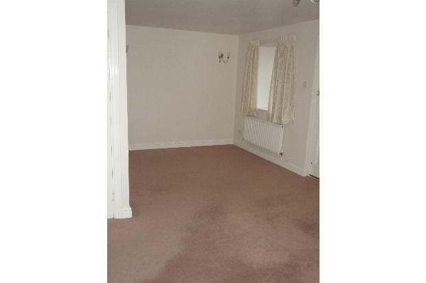 Property photo 3 of 20 Dining Area