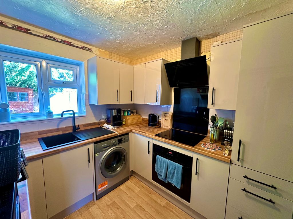 Property photo 2 of 15