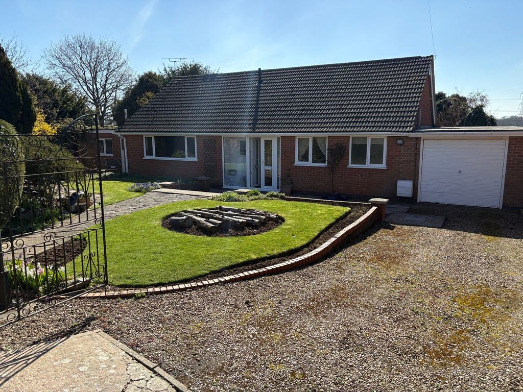 Property photo 1 of 16