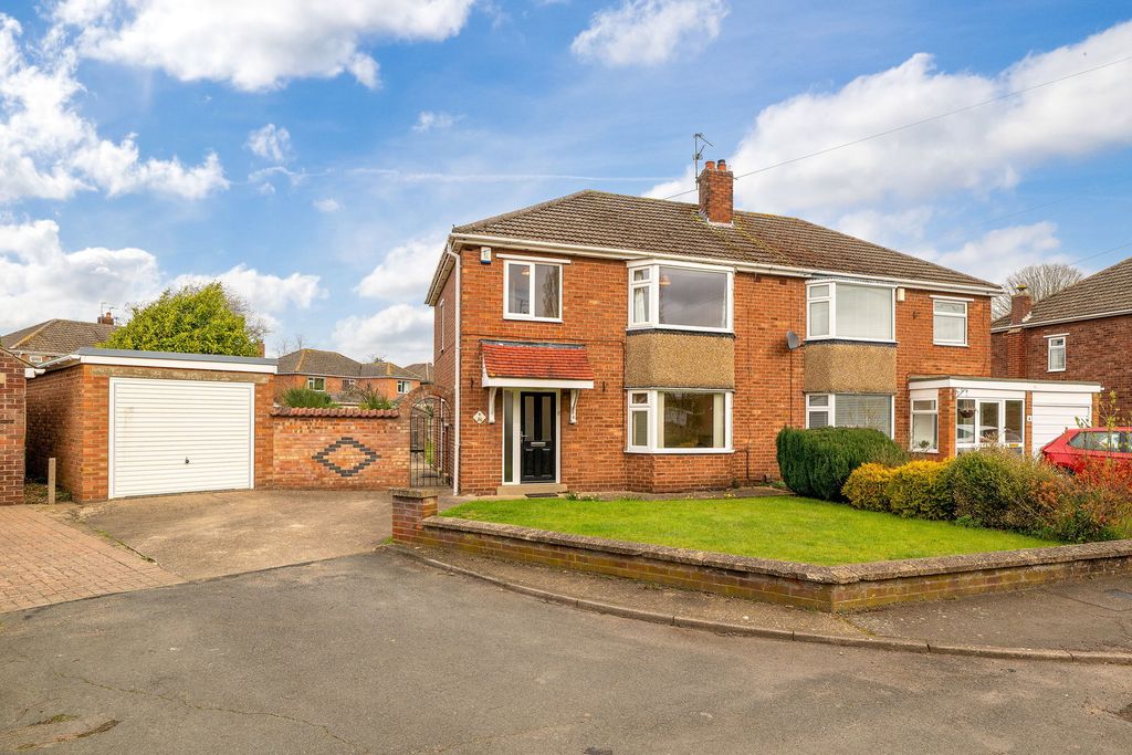 Property photo 1 of 16