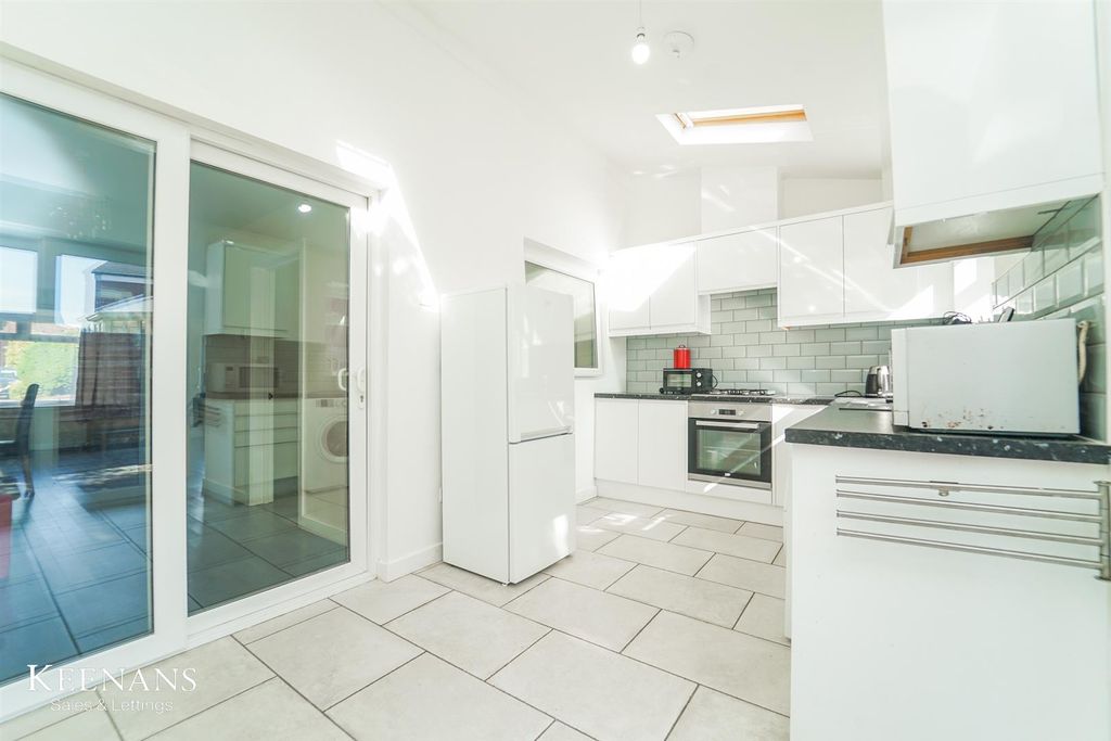 Property photo 1 of 28 9.Jpg