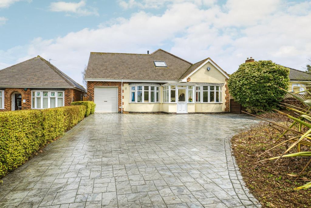 Property photo 1 of 30