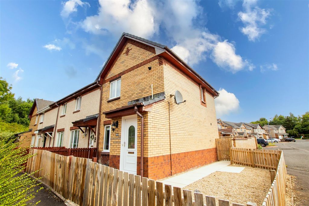 Property photo 2 of 14 External.Front.2.Jpg