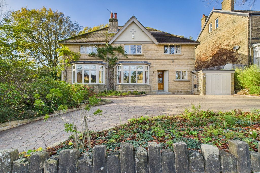 Property photo 1 of 54 Front Elevation