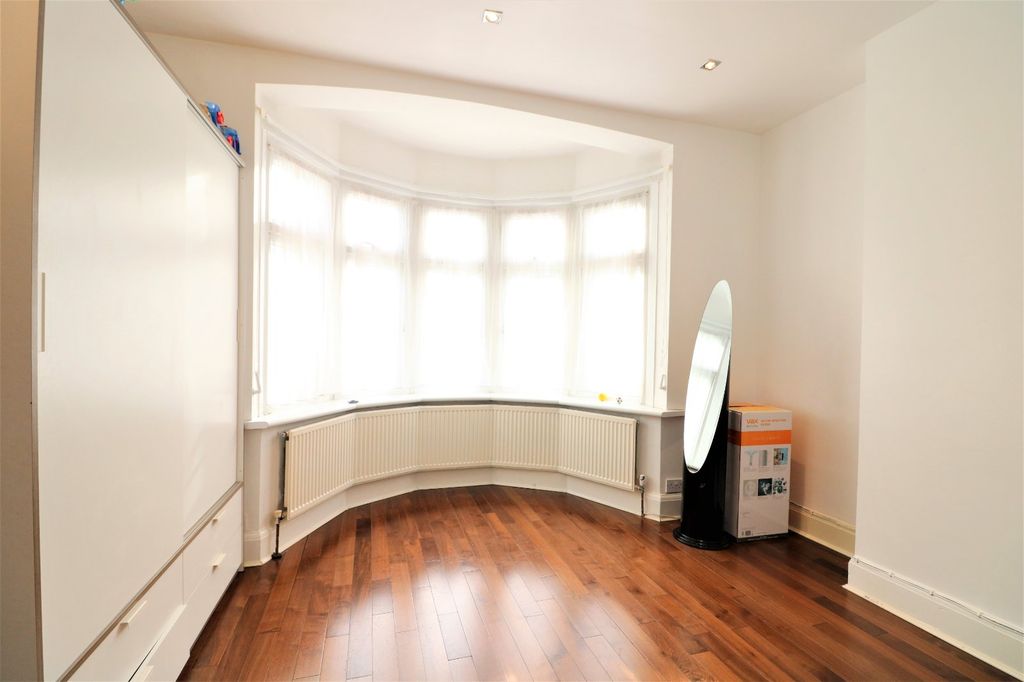 Property photo 1 of 6 Picture No. 02