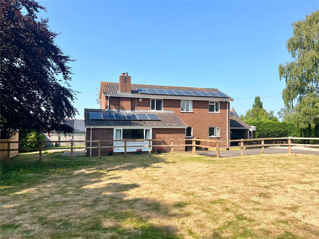 Property photo 1 of 19 Picture No. 21