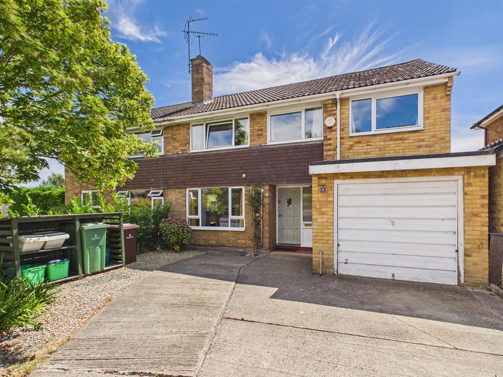 Property photo 1 of 25