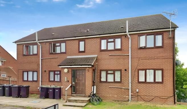 Property photo 1 of 9 2 Bedroom Maisonette For Sale Via Secure Online Bidding