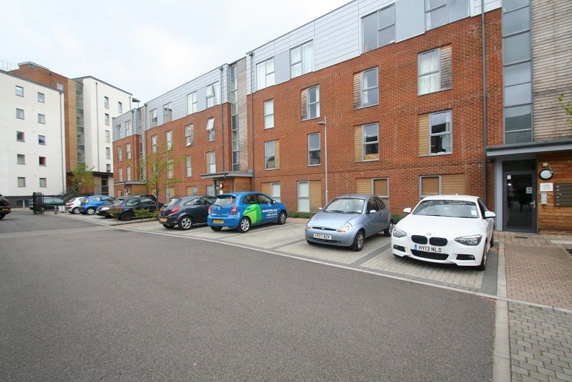 Property photo 1 of 7