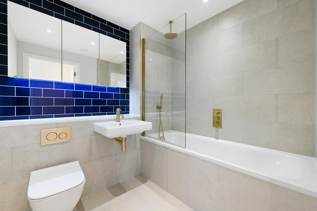 Property photo 1 of 4