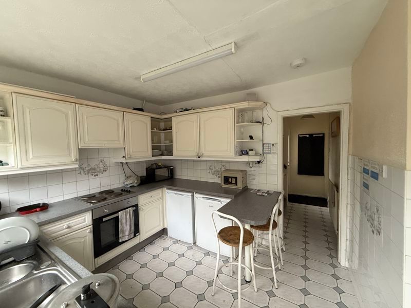 Property photo 2 of 10 Photo 2