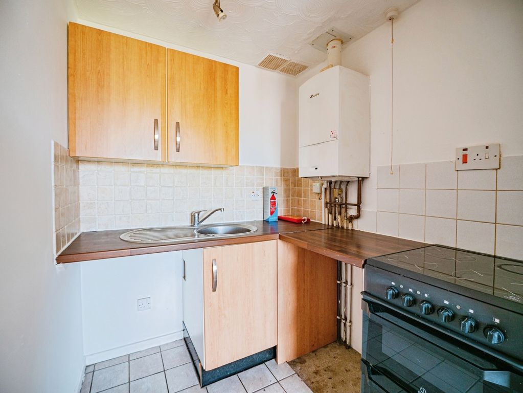 Property photo 3 of 13 Pbox-Img.Jpg