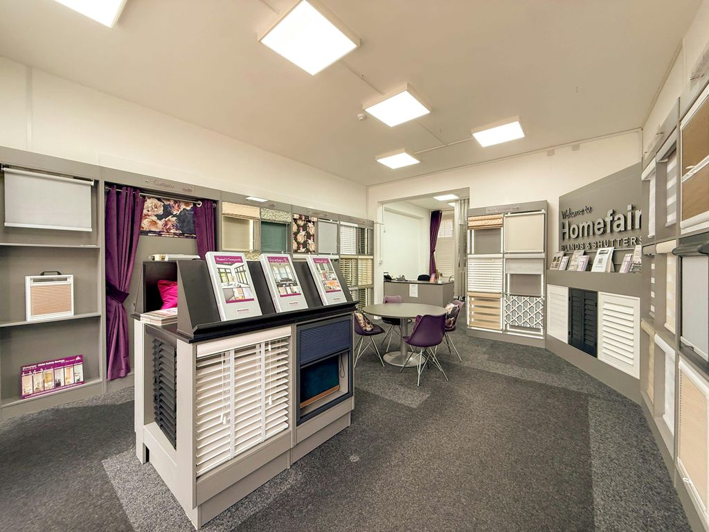 Property photo 3 of 8 71 George Street-4.Jpg