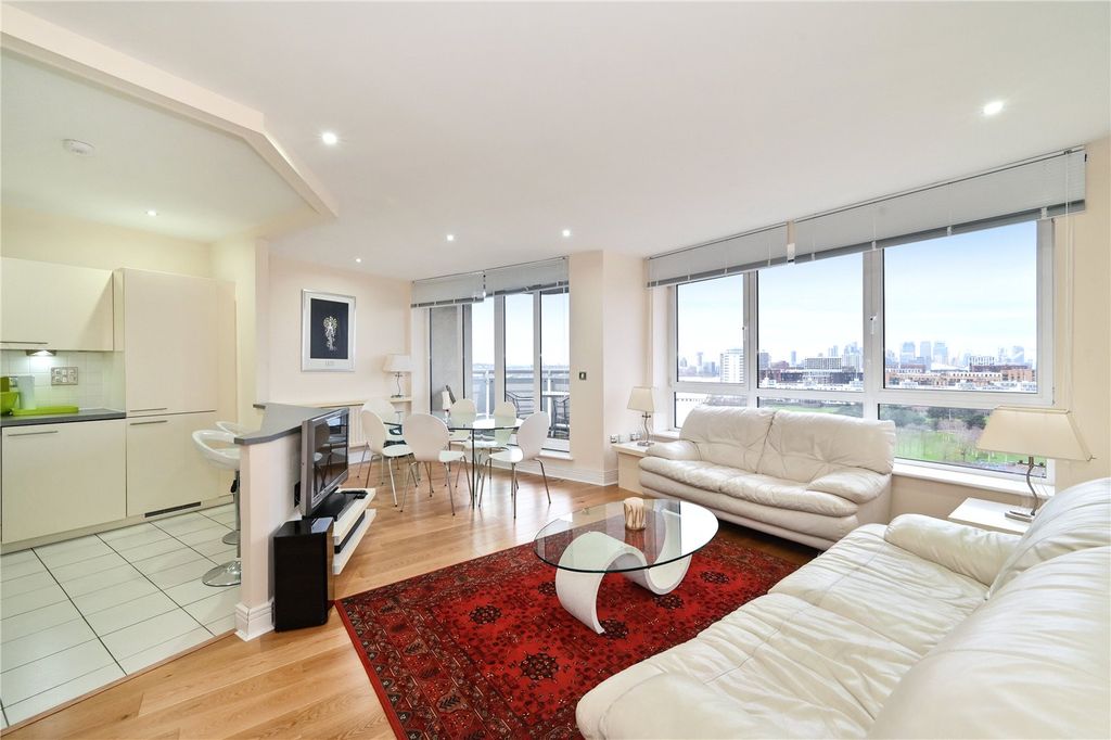 Property photo 1 of 14 Reception Room
