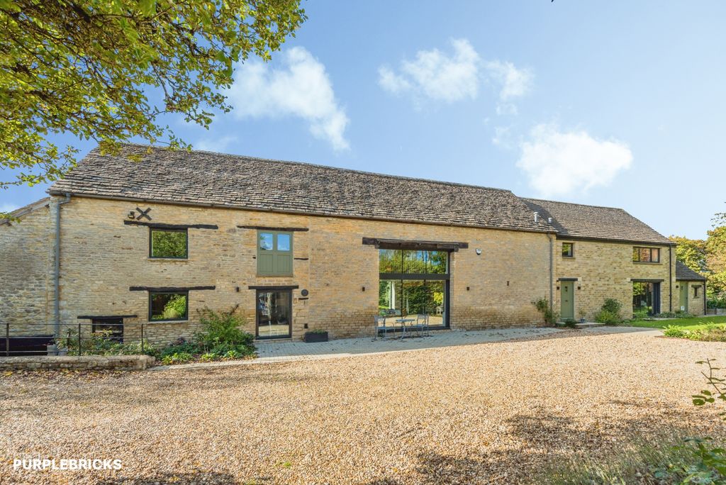 Property photo 1 of 55