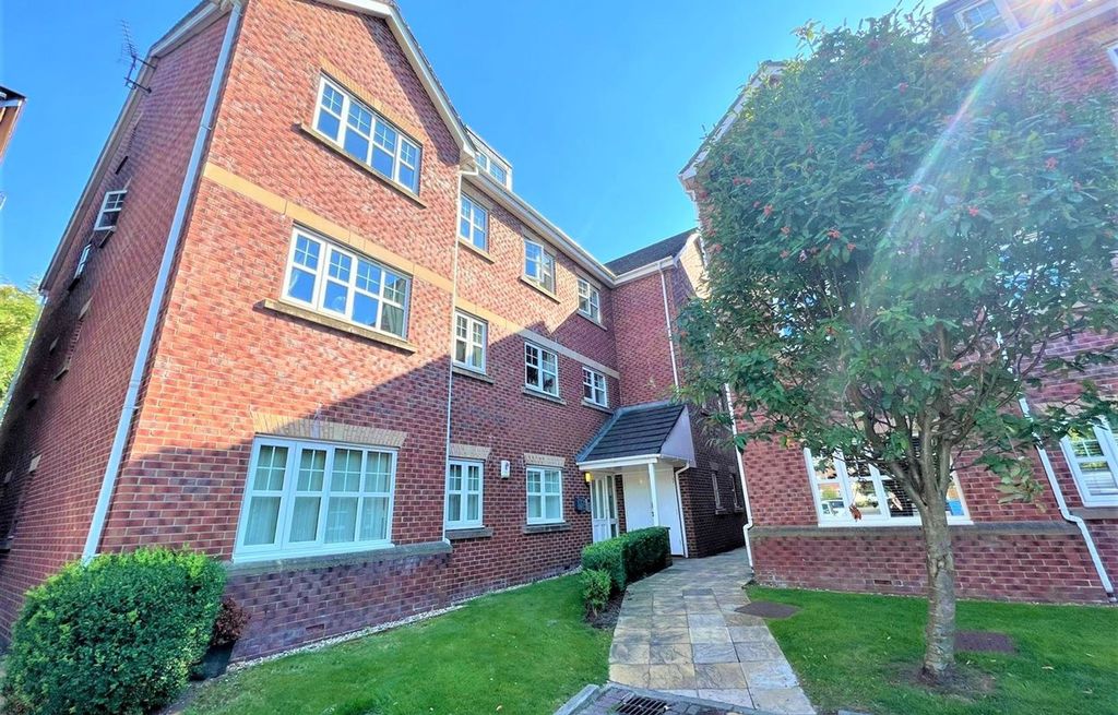 Property photo 1 of 9