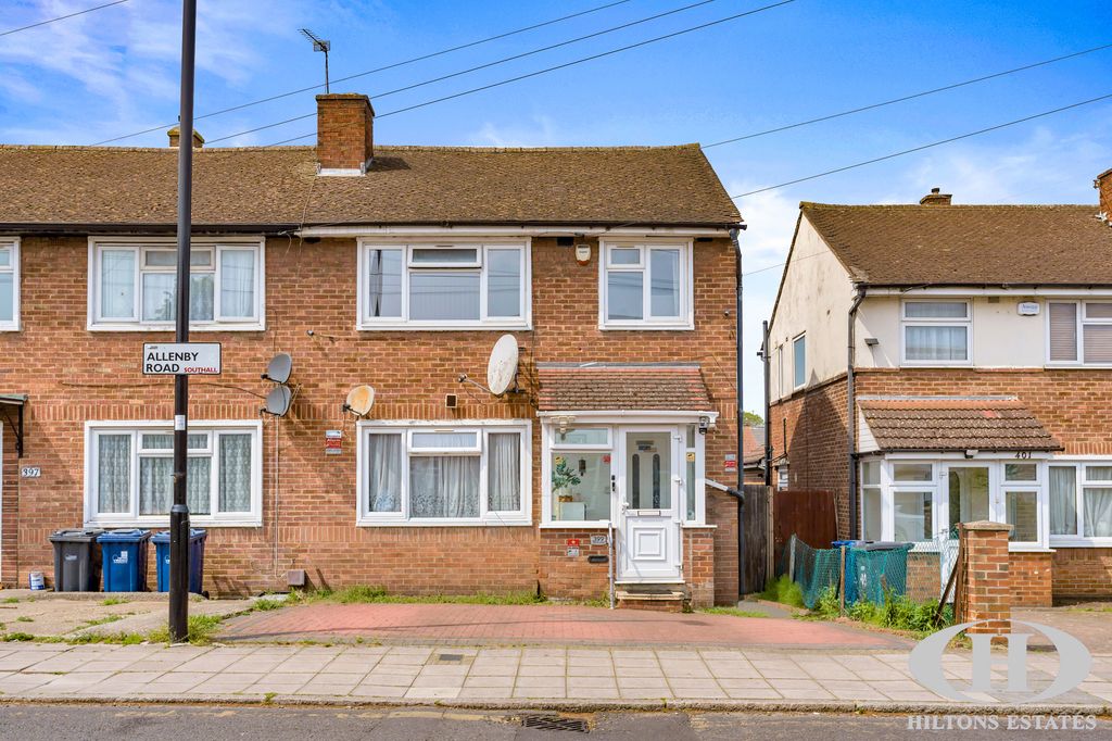 Property photo 1 of 24