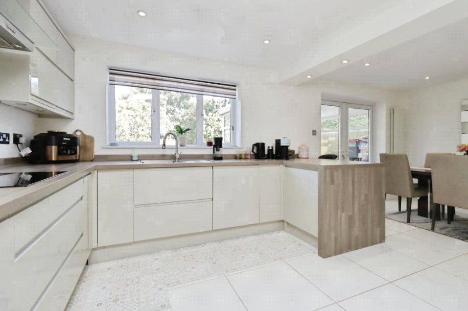 Property photo 2 of 26 Picture No. 03