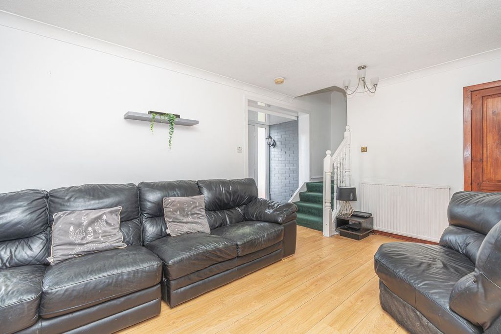 Property photo 3 of 30