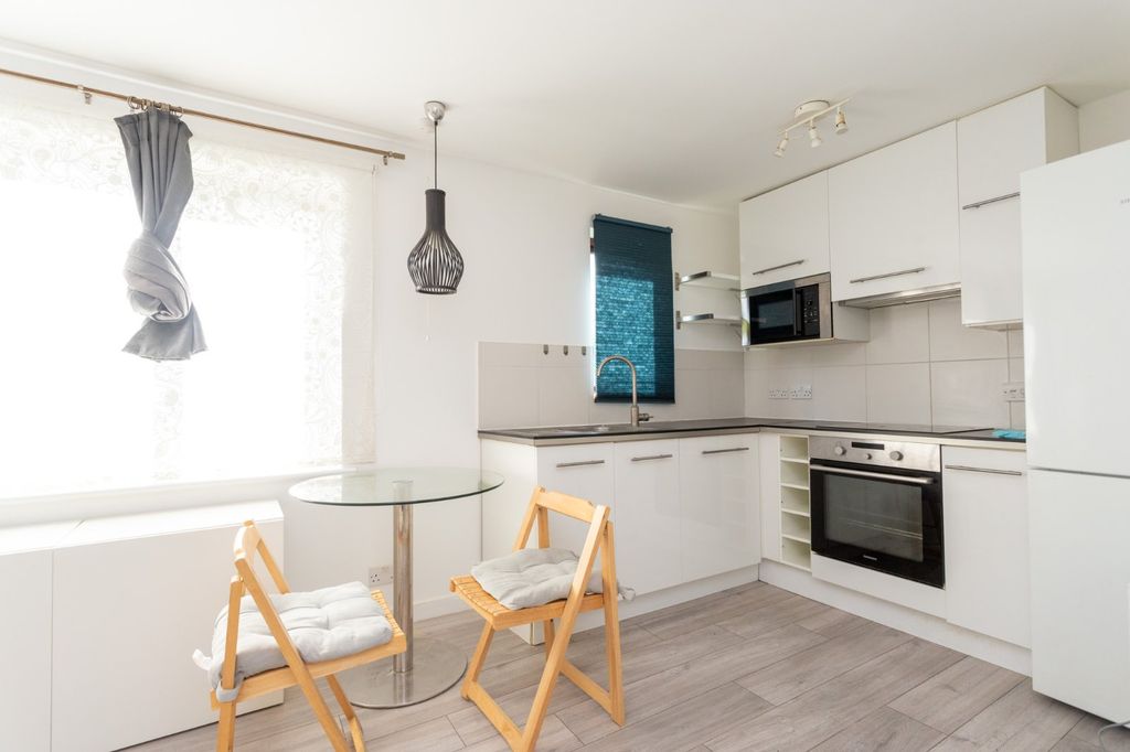 Property photo 1 of 6 Picture No. 02