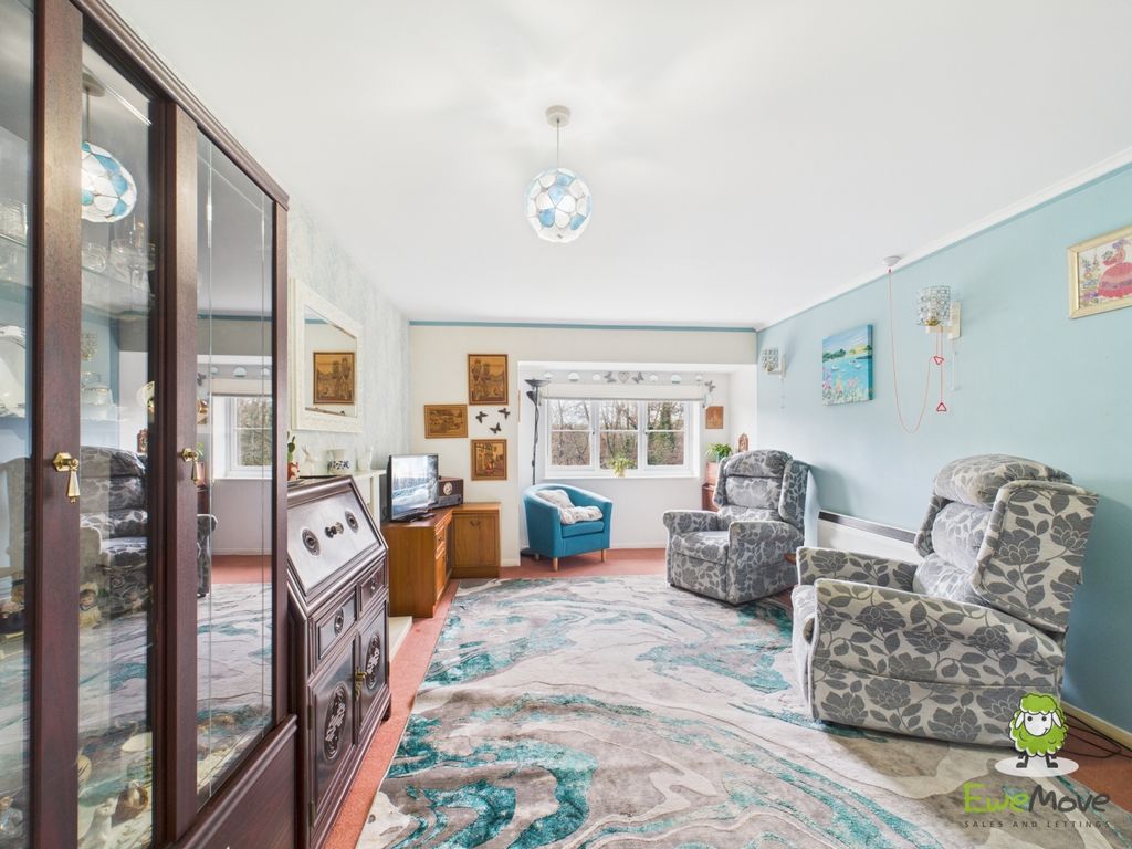 Property photo 2 of 22 Cam03778G0-Pr0386-Still003