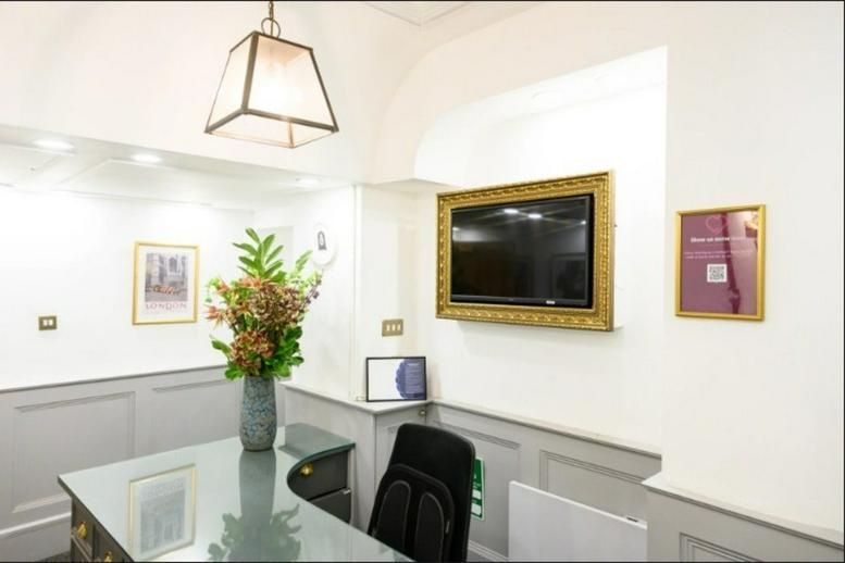 Property photo 2 of 12