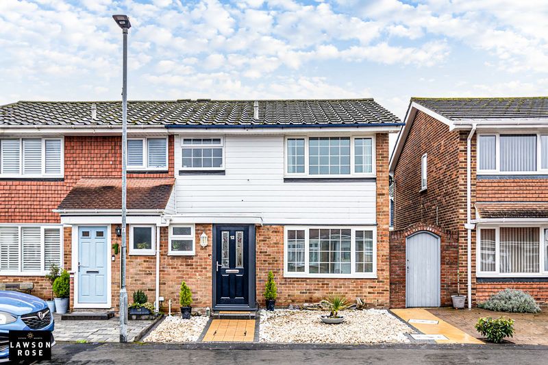 Property photo 1 of 31 .