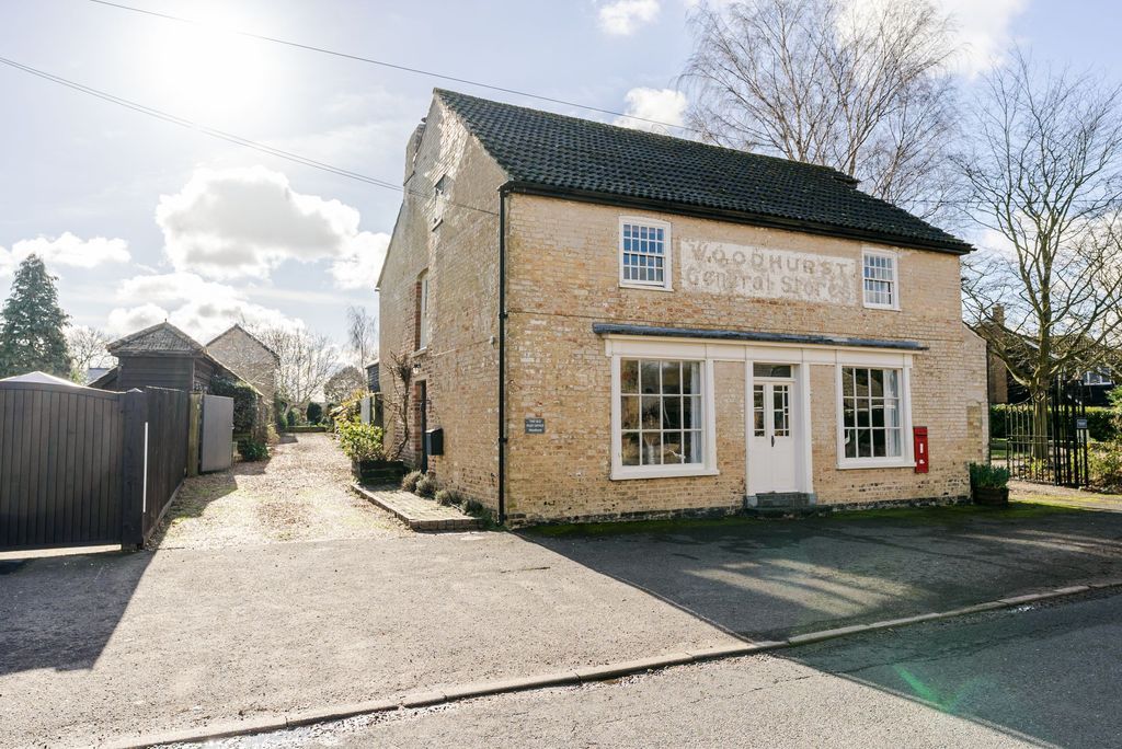 Property photo 1 of 46