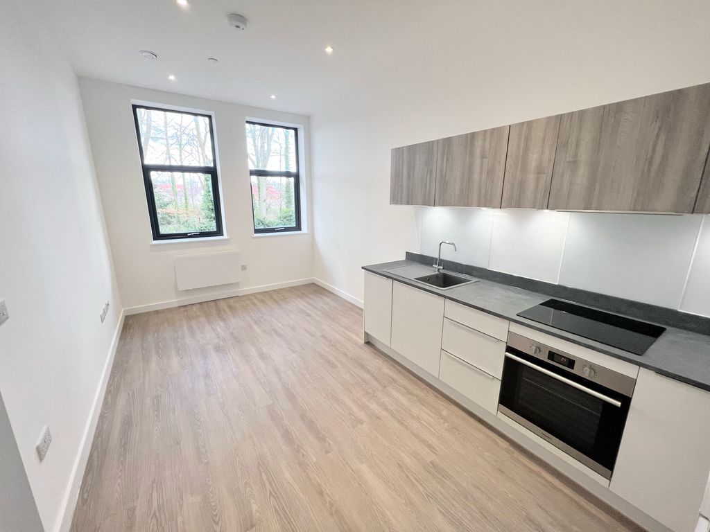 Property photo 2 of 6