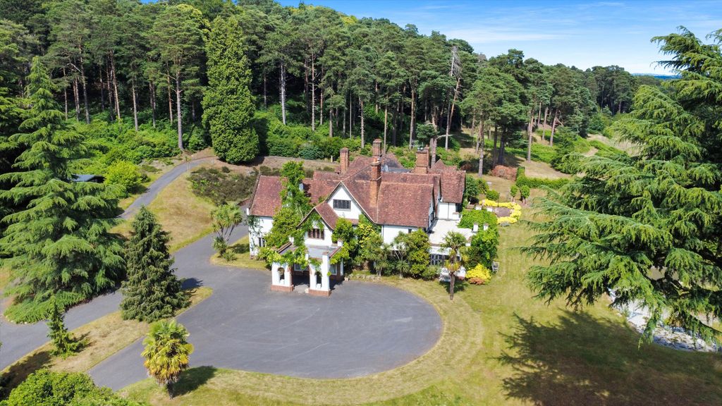 Property photo 3 of 17 Image