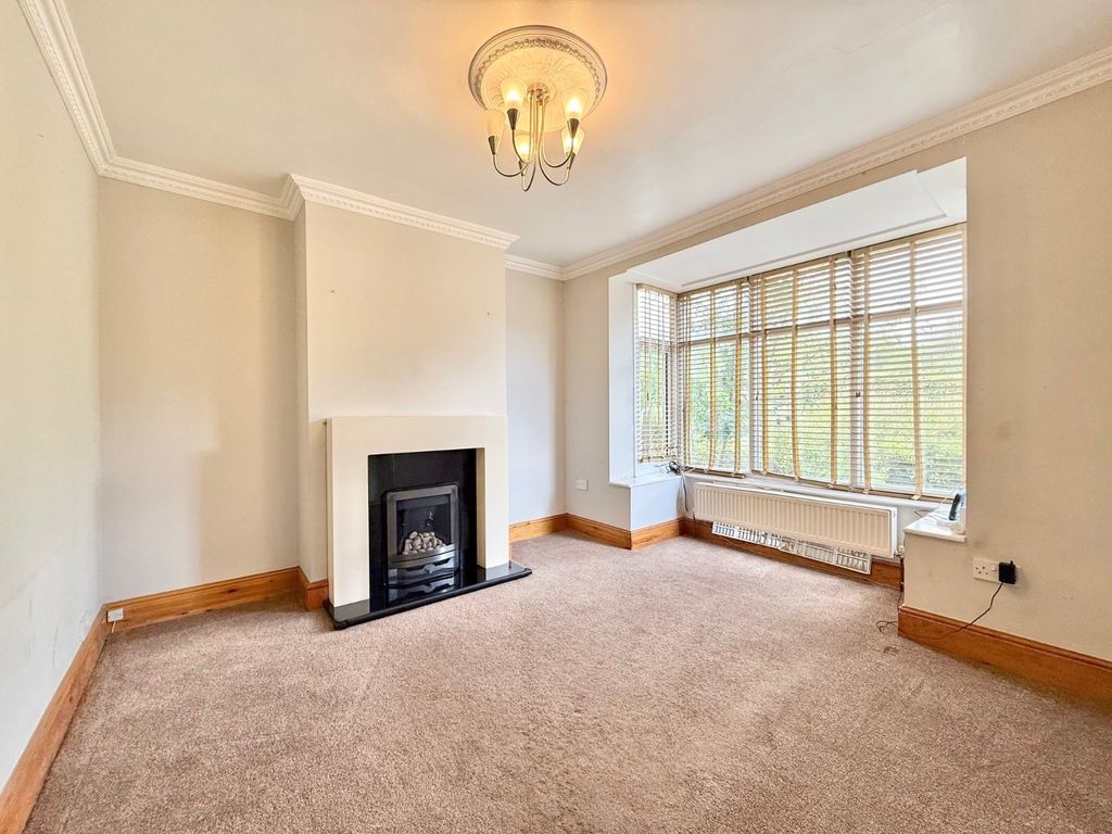 Property photo 2 of 12 Picture No. 03