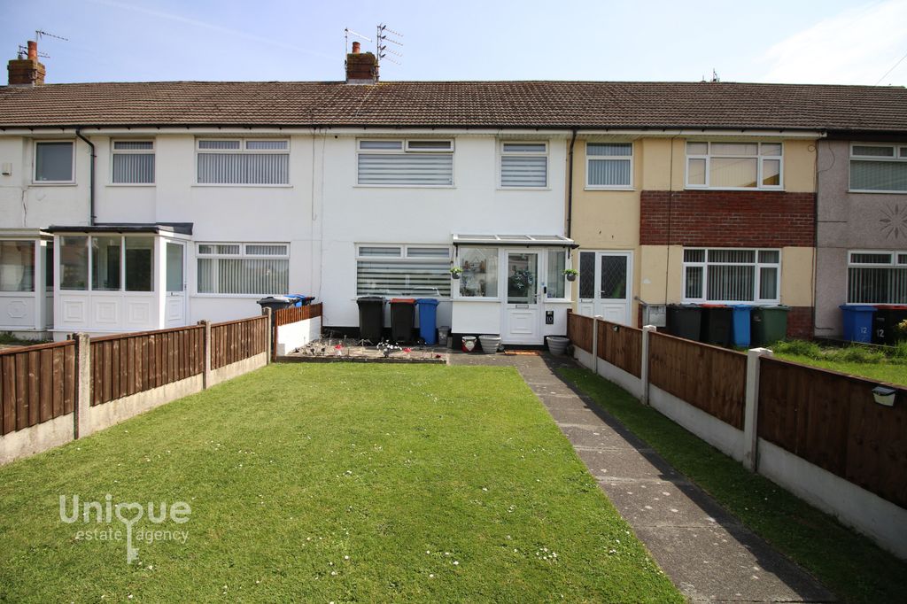 Property photo 1 of 21