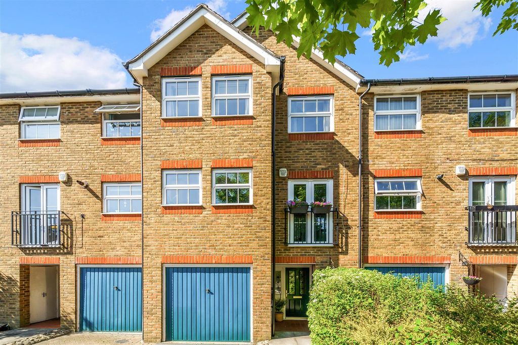 Property photo 1 of 20 Horton Crescent (19).Jpg