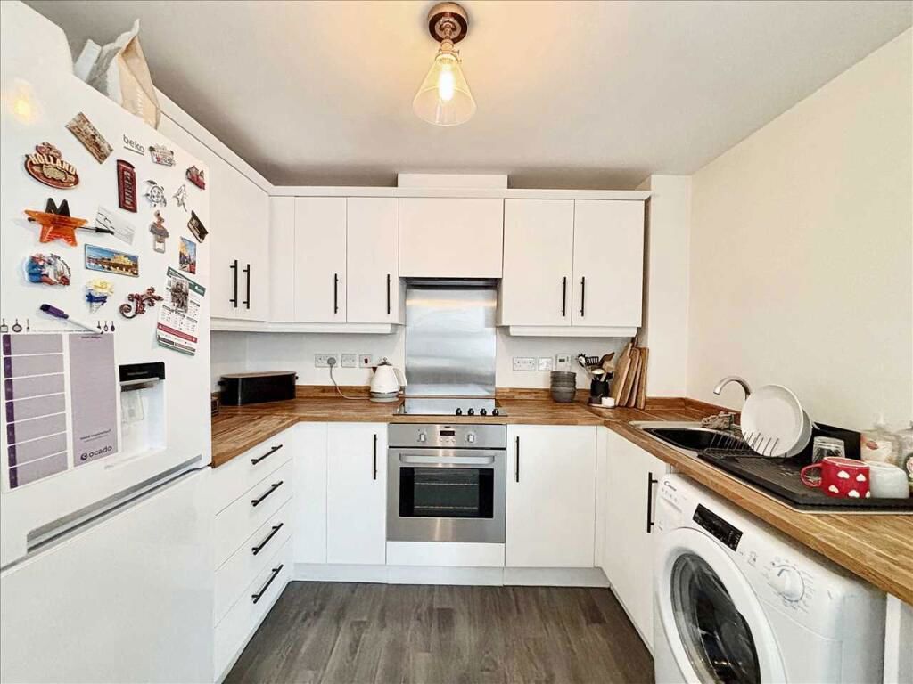 Property photo 3 of 19