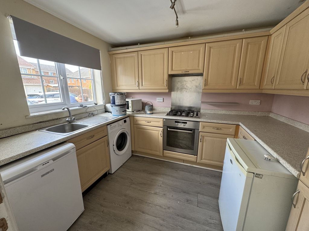 Property photo 3 of 12 Img_7794