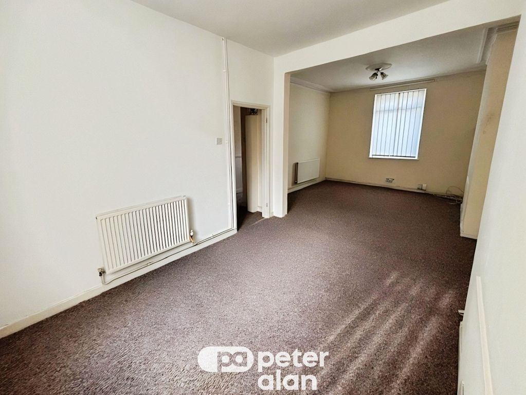 Property photo 2 of 14 Image