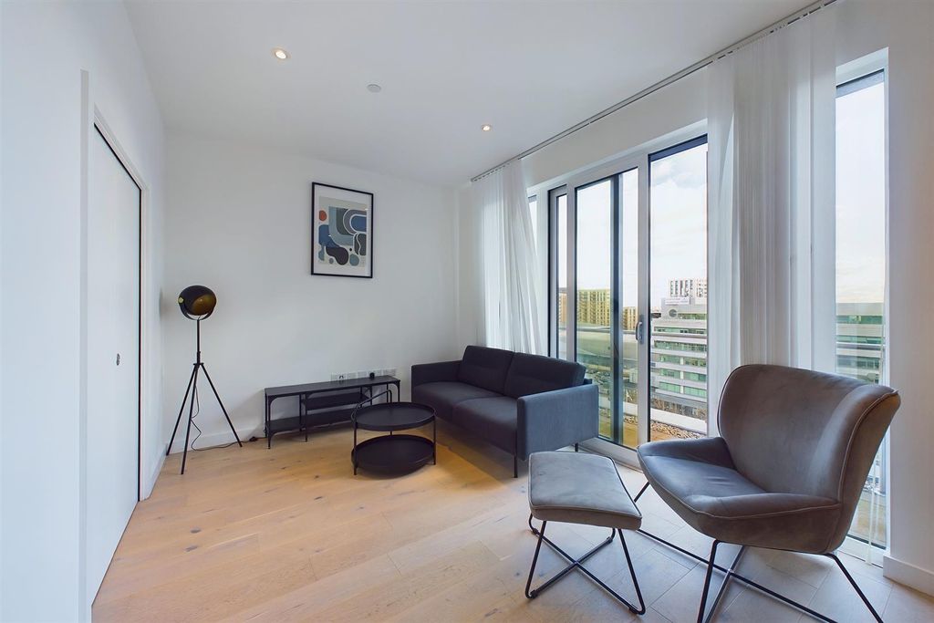 Property photo 1 of 13 Cam02700G0-Pr0248-Still003.Jpg