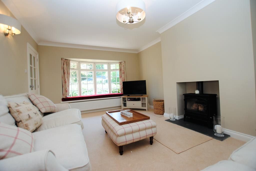 Property photo 3 of 25